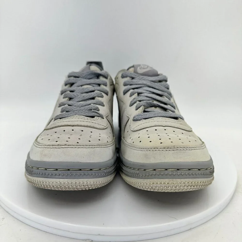 Nike SB Dunk Low Top Dark Light Grey Youth Sneaker Shoes 311570 004 Size 7Y